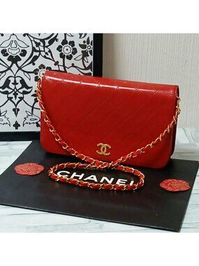 Chanel Quilted Chain Shoulder Lambskin Red Push Lock